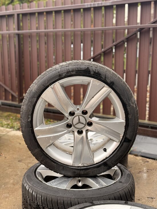 MB 5x112 R17 ar Riepām 