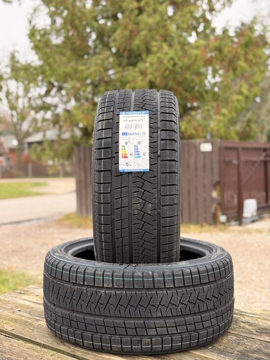 245/45 R18 TRIANGLE SNOWLINK PL02 97V