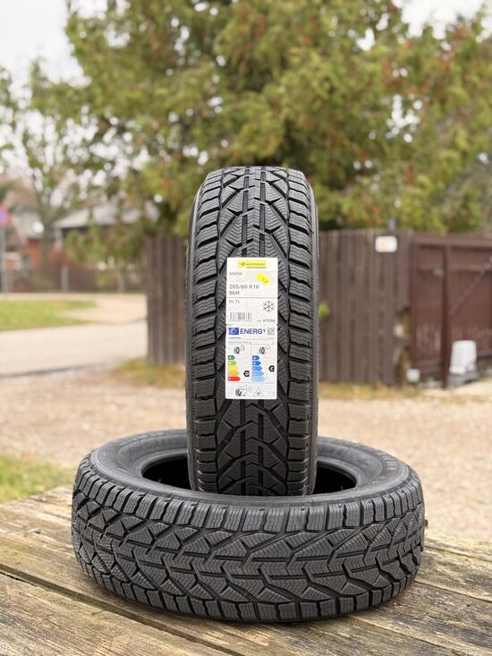 205/60 R16 KORMORAN SNOW 96H XL TL 