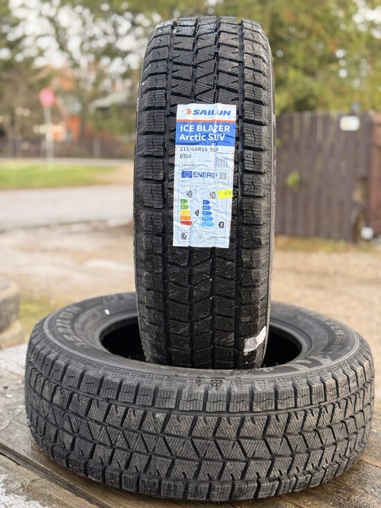 215/65R16 SAILUN ICE BLAZE ARTIC SUV 98H
